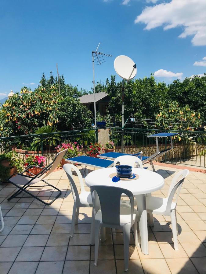Appartement La Terrazza à Vico Equense Extérieur photo